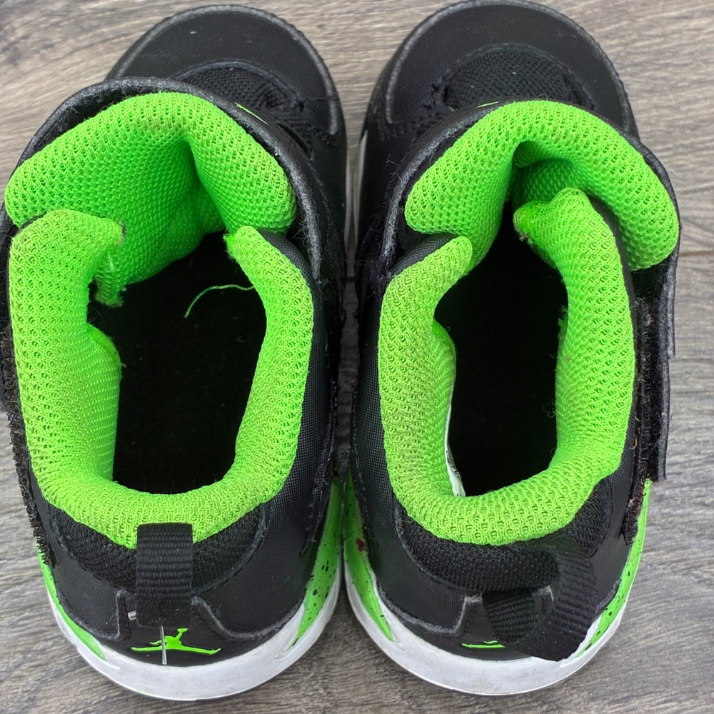 Jordan‎ 6 Retro Toddler Kids Sneakers Shoes Size 6C Black Green DM1687-003 - Picture 8 of 9